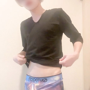 爽やかイケメン奏斗がバスルームで椅子に座りながらシャワーオナニーで果てる