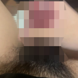 ピンク亀頭がかわいい新人男子の初撮り